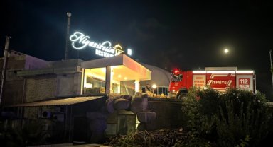 Samsun'da restoran alevlere teslim oldu...