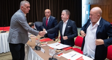 TFF Dış İlişkiler Kurulu Toplandı... Toplantıya Giresunlu O İsimde Katıldı