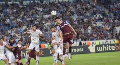 Trabzonspor UEFA Avrupa Liginde bir üst tura yükseldi