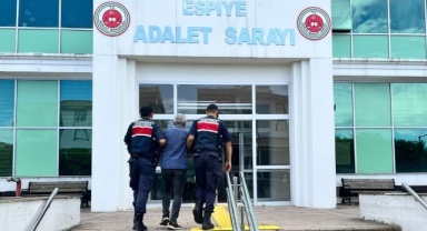 Giresun'da sürekli kılık ve adres değişikliği yapan cezaevi firarisi yakalandı