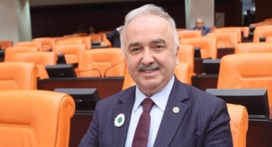 Giresun Milletvekili Temür müjdeyi verdi! O ilçe 300 kişilik öğrenci yurduna kavuşuyor