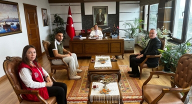 Giresun'un gururu boksör Çukur’dan Kaymakam Kavanoz’a ziyaret