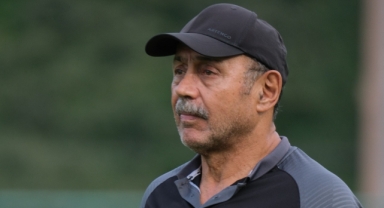 Giresunspor’un hocası beyin yıkıyor!