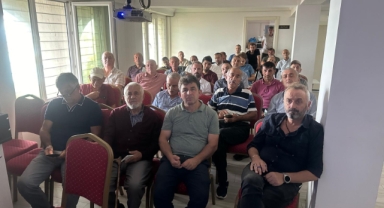 Tirebolu'da çiftçilere kahverengi kokarca ile mücadele eğitimi verildi
