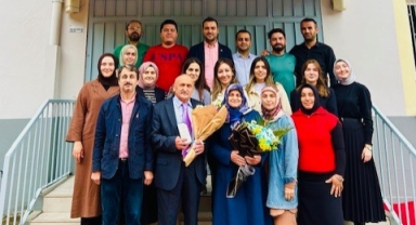 43 Yıllık Eğitimci Mustafa Çelik Emekli Oldu
