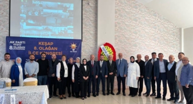 AK Parti Keşap 8. Olağan Kongresi Gerçekleşti