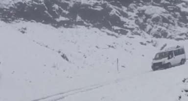 Artvin'de Macahel Geçidi kar nedeniyle ulaşıma kapandı