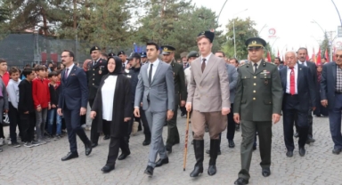 Atatürk'ün Şebinkarahisar’a Gelişinin 100. Yıldönümünü Coşkuyla Kutladı