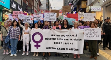 Giresun’da kadın dayanışması: Milletvekili Gezmiş Kadın Platformu ile ‘Şiddete Karşı Yürüyüş’e katıldı
