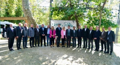 Giresun’da toplandılar… CHP’li başkanlar bir araya geldiler