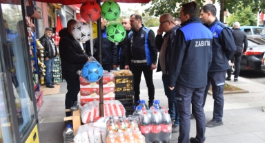 Görele’de ekipler, kaldırım işgallerine geçit vermiyor