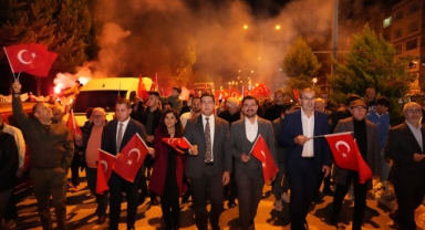 Piraziz'de 29 Ekim Cumhuriyet Bayramı Fener Alayı ile Kutlandı