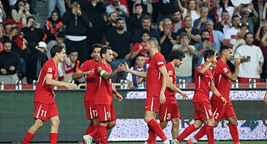 İzlanda-Türkiye maçı ertelendi mi?