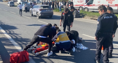 Yola aniden çıkan 14 yaşındaki çocuğa otomobil çarptı