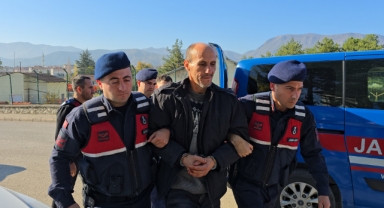 93 yaşındaki yaşlı adamı bal kabağı ile öldürdü