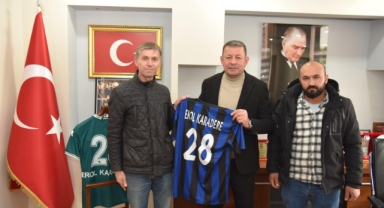 Espiye Belediye Başkanı Karadere, Soğukpınar 28 Futbol Kulübü Başkanı Sarıkaya’yı Makamında Ağırladı