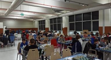 Giresun’da düzenlenen ‘Zafer Taner Satranç Turnuvası’nda dereceler belirlendi