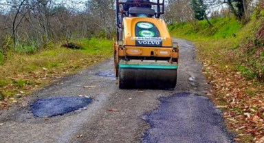 Giresun İl Özel İdaresi, köy yollarında konforu artırıyor