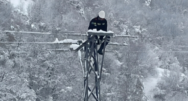Samsun, Ordu, Çorum, Amasya ve Sinop’ta yoğun kar yağışı nedeniyle elektrik kesintileri yaşandı