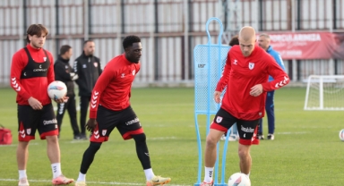 Samsunspor, Süper Lig'de yarın lider Galatasaray'a konuk olacak