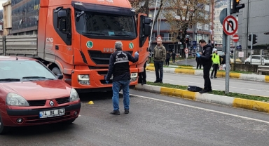 Tırın çarptığı yaya hayatını kaybetti 