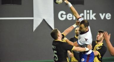 Trabzon Büyükşehir Belediyespor 39 - 39 Konya Büyükşehir Belediyespor