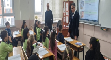Bulancak Kaymakamı Koç, okul ziyaretlerini sürdürüyor