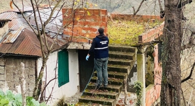 Bulancak'ta Metruk Binalarda Kahverengi Kokarca İlaçlaması Yapılıyor