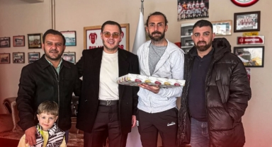 Bulancaklı İş İnsanı Sezgin Gündoğdu’dan Bulancakspor’a Ziyaret