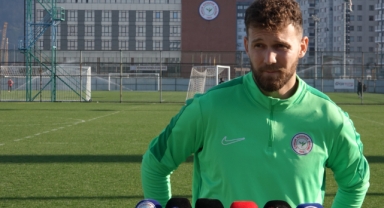 Çaykur Rizespor kalecisi Çetin: ‘Yeni yıla Beşiktaş galibiyetiyle başlamak istiyoruz’
