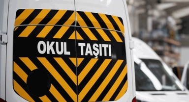 Çorum'da okul servisi devrildi: 4 öğrenci hastaneye kaldırıldı