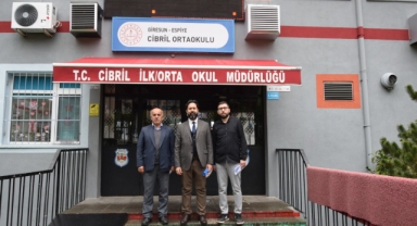 Espiye İlçe Müftüsü Gülbe, okul ziyaretlerini sürdürüyor