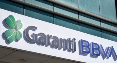 Garanti Bankası'ndan bir ilk! 367 gün vadeli sendikasyon kredisi