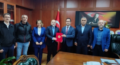 Giresun’da Yeni Bir Etkinlik Merkezi: EYİMDER Kitap Kafe Projesi İçin Protokol İmzalandı