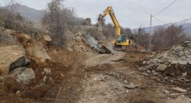 Giresun’un O İlçesinde Ulaşımı Güçlendirecek Yol Çalışmaları Sürüyor
