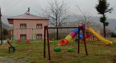 Giresun’un O İlçesine Çocukların Güvenliği İçin Yeni Oyun Alanları Kazandırılıyor