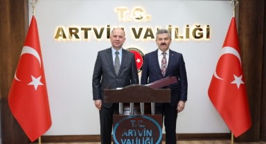 Giresun Valisi Serdengeçti'den Artvin'e ziyaret