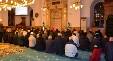 Giresunlu vatandaşlar camide buluştu