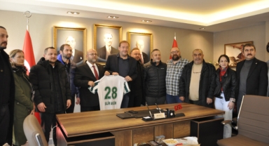 Giresunspor Yönetiminden, MHP Giresun İl Başkanı Akgün'e İadeiziyaret