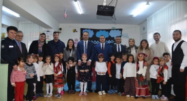 Görele Belediye Başkanı Dede, minik öğrencilerle 'Yerli Malı Haftası' etkinliğinde buluştu