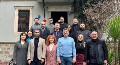 42. Bölge Eczacı Odası Başkanı Unat, Giresun’daki Yerel Basın Temsilcileriyle Bir Araya Geldi