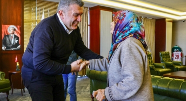 Bulancak Belediye Başkanı Sıbıç, talepleri dinledi
