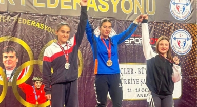 Giresun’da Büyük Gurur! Aysu Bektaş, Türkiye Halter Şampiyonası’nda Türkiye 3.’sü Oldu