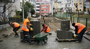 Giresun'da Yol, Kaldırım ve Yeşil Alan Çalışmaları Devam Ediyor