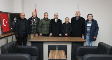 Giresun Valisi Serdengeçti, Merhum Gazeteci Küçükbayrak’ın Çalışma Arkadaşlarına Taziye Ziyaretinde Bulundu