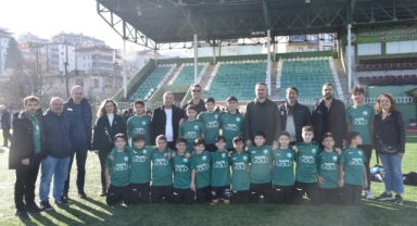 Görele Belediye Başkanı Hasbi Dede’den genç sporculara ziyaret