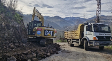 Piraziz’de Konforlu Ulaşım İçin Yol Çalışmaları Sürdürülüyor