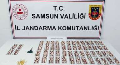 Samsun'da 2 kişi 784 adet uyuşturucu hapla yakalandı