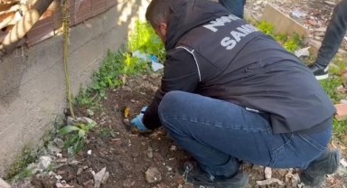 Samsun'da toprağa gömülü uyuşturucu ele geçirildi