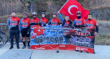 Sarıkamış Şehitleri İçin Bisiklet Turu Başladı: Sporcular Hopa’ya Ulaştı